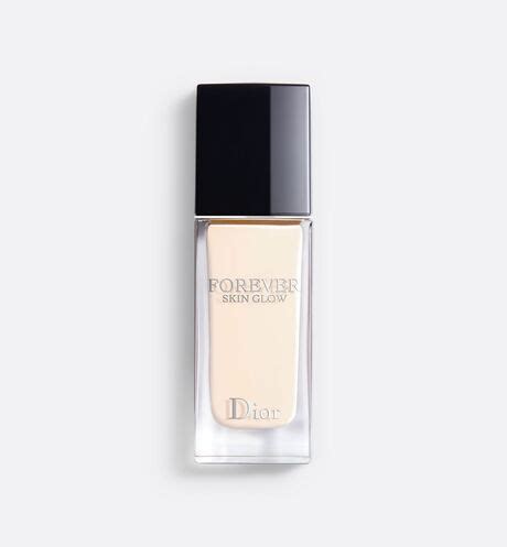 Foundation Dior Forever Skin Glow: stralende foundation 